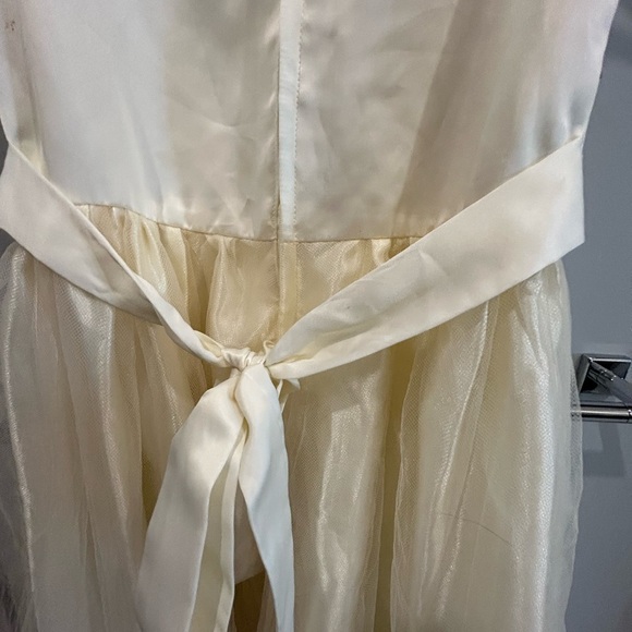 Sparkly white dress - Picture 4 of 6